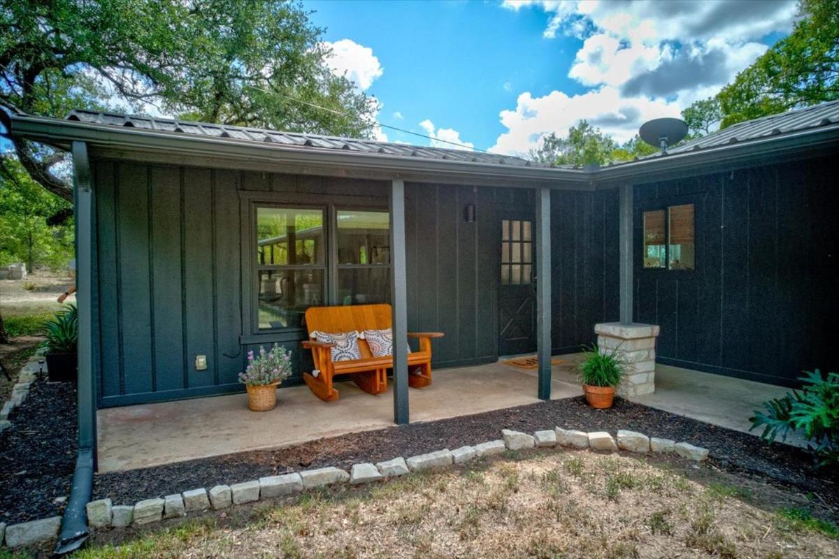 Relaxing Alpaca Ranch Mins From Downtown Wimberley Villa Екстериор снимка